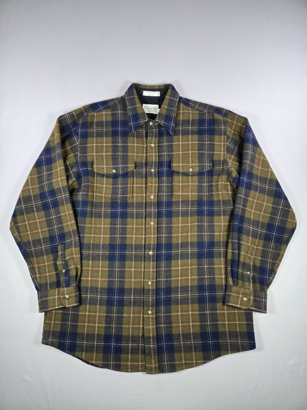 Vintage Pendleton 100% Virgin Wool Plaid Flannel Shirt Size Large